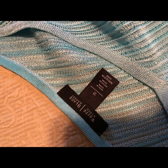 Tiffany Blue and White Top - Picture 2 of 3